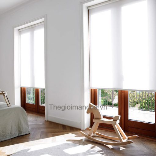 Rèm cuốn cửa sổ phòng ngủ