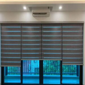 Rèm cầu vồng CV136