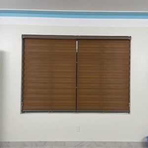 Rèm cầu vồng đứng