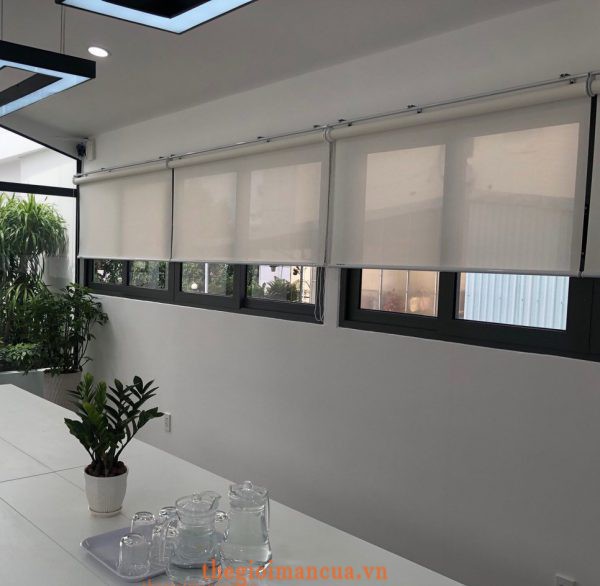 rem-cua-dep-cap-cap-32-600x586-1 Rèm cuốn lưới văn phòng