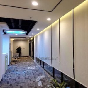 rèm cuốn chống nắng cửa kính