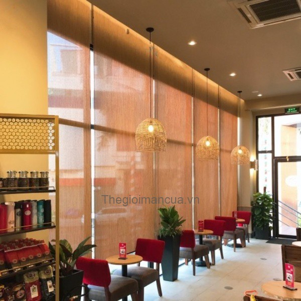 Rèm cuốn quán cafe Highlands Coffee