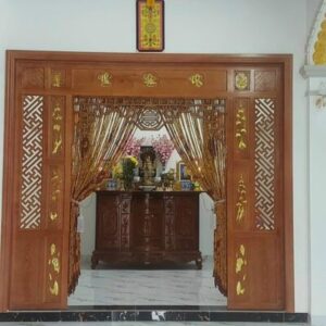 Rèm gỗ phòng thờ sang trọng
